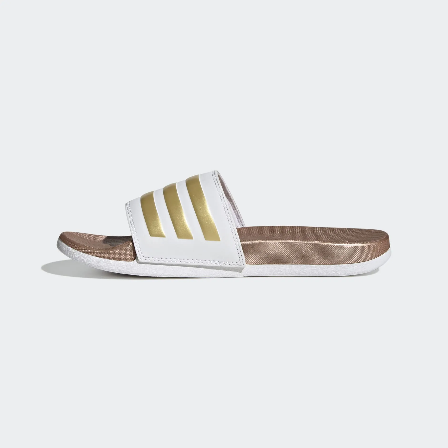 ADILETTE COMFORT SLIDES - Cloud White / Cloud White / Matte Gold