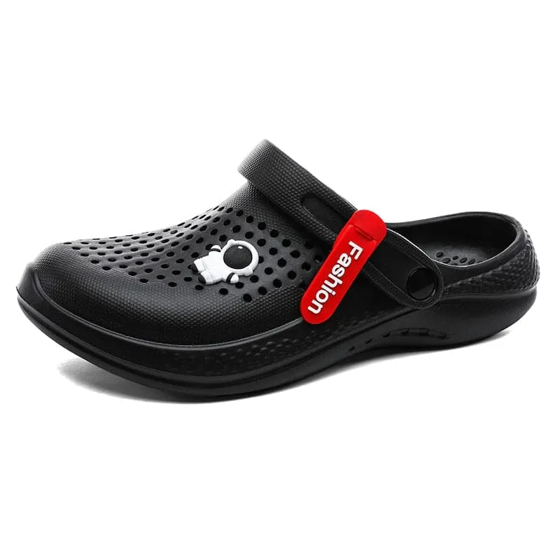 Brand Men Sandals Lightweight EVA Hole Casual Shoes Man Clogs Lovers