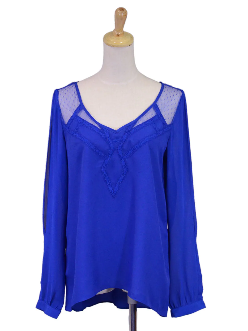 Gentle Fawn Long Sleeved Flowy Blouse With Lace Design Neckline Cut Out Sleeve
