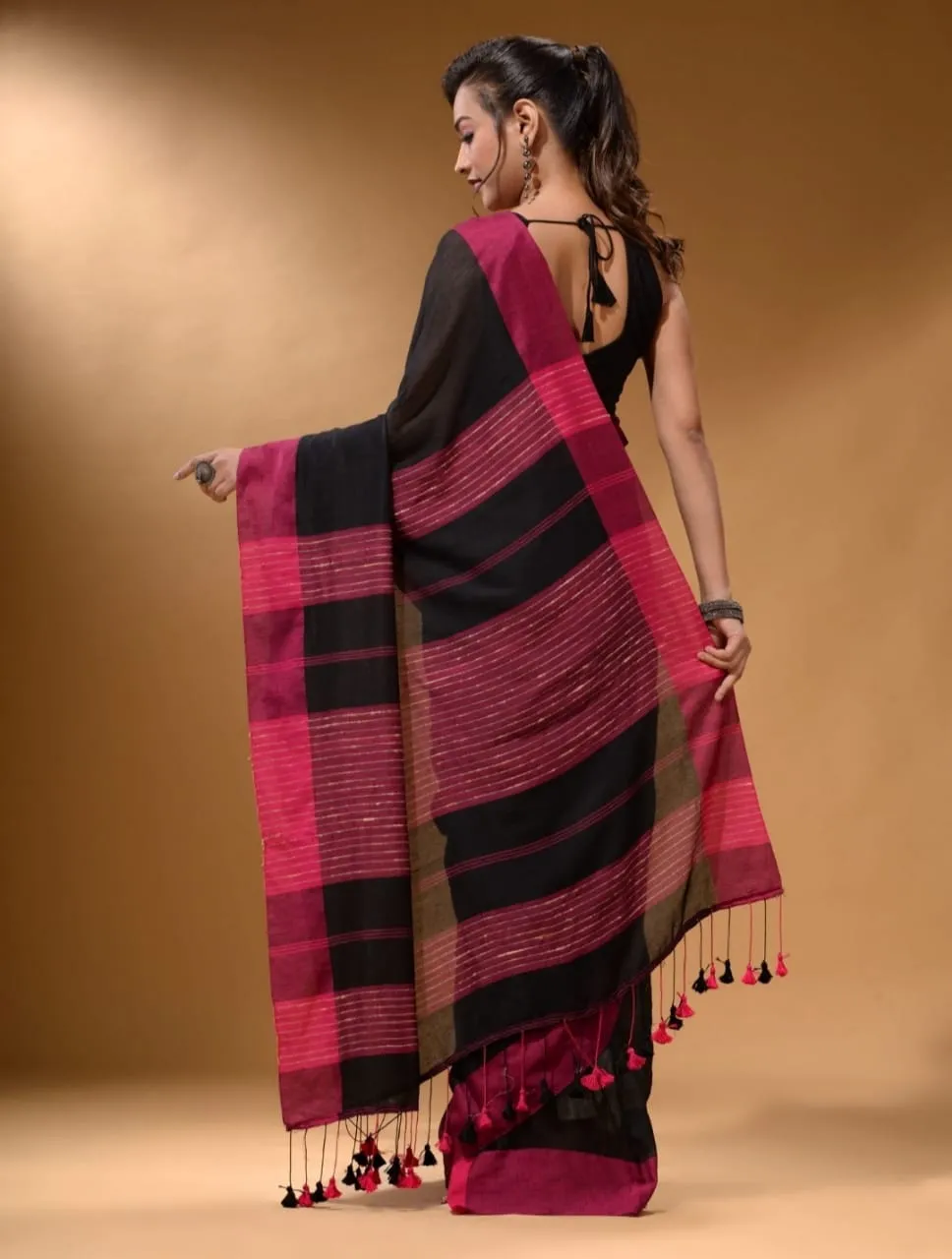 Ready to wear Handloom Weave Black And pink  Wrap in 1 minute Saree