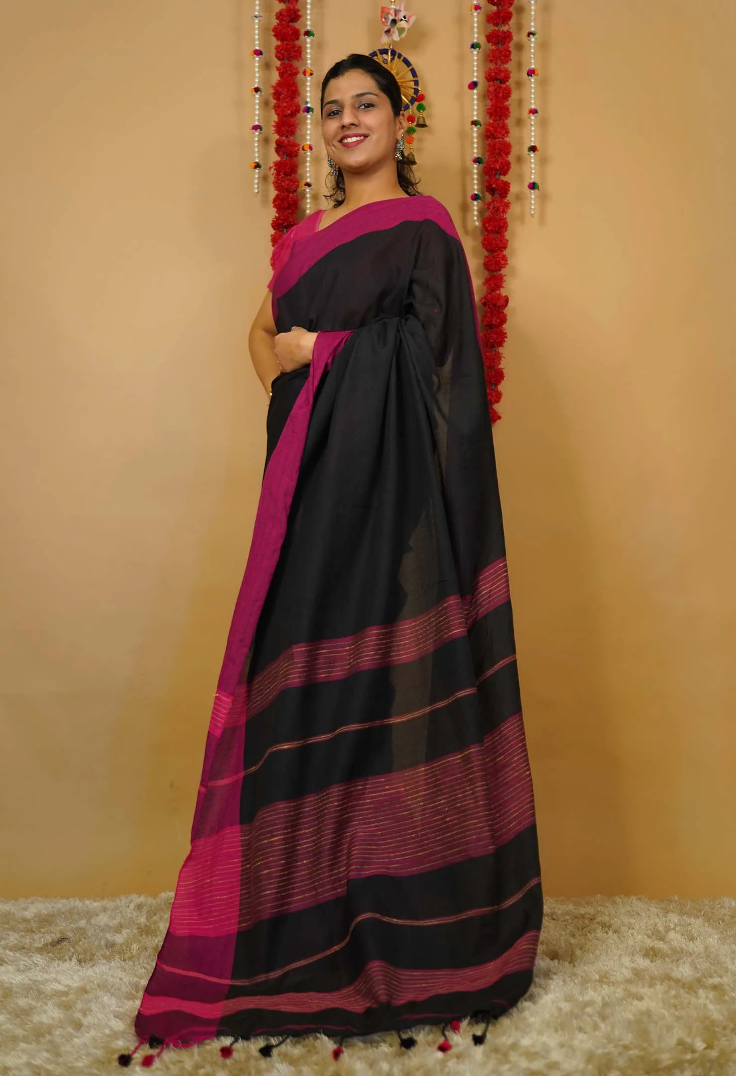 Ready to wear Handloom Weave Black And pink  Wrap in 1 minute Saree