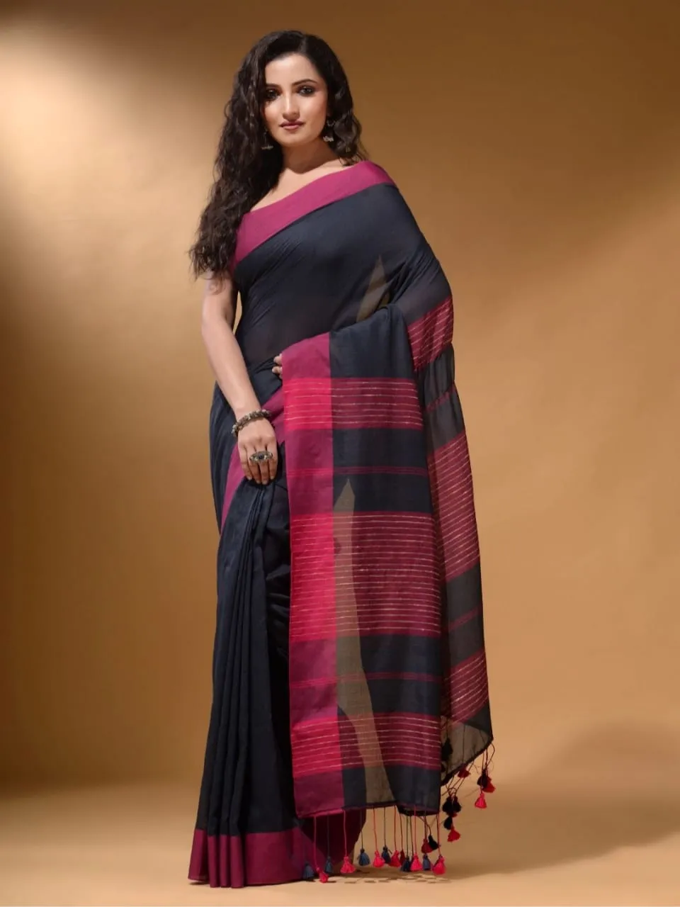 Ready to wear Handloom Weave Black And pink  Wrap in 1 minute Saree