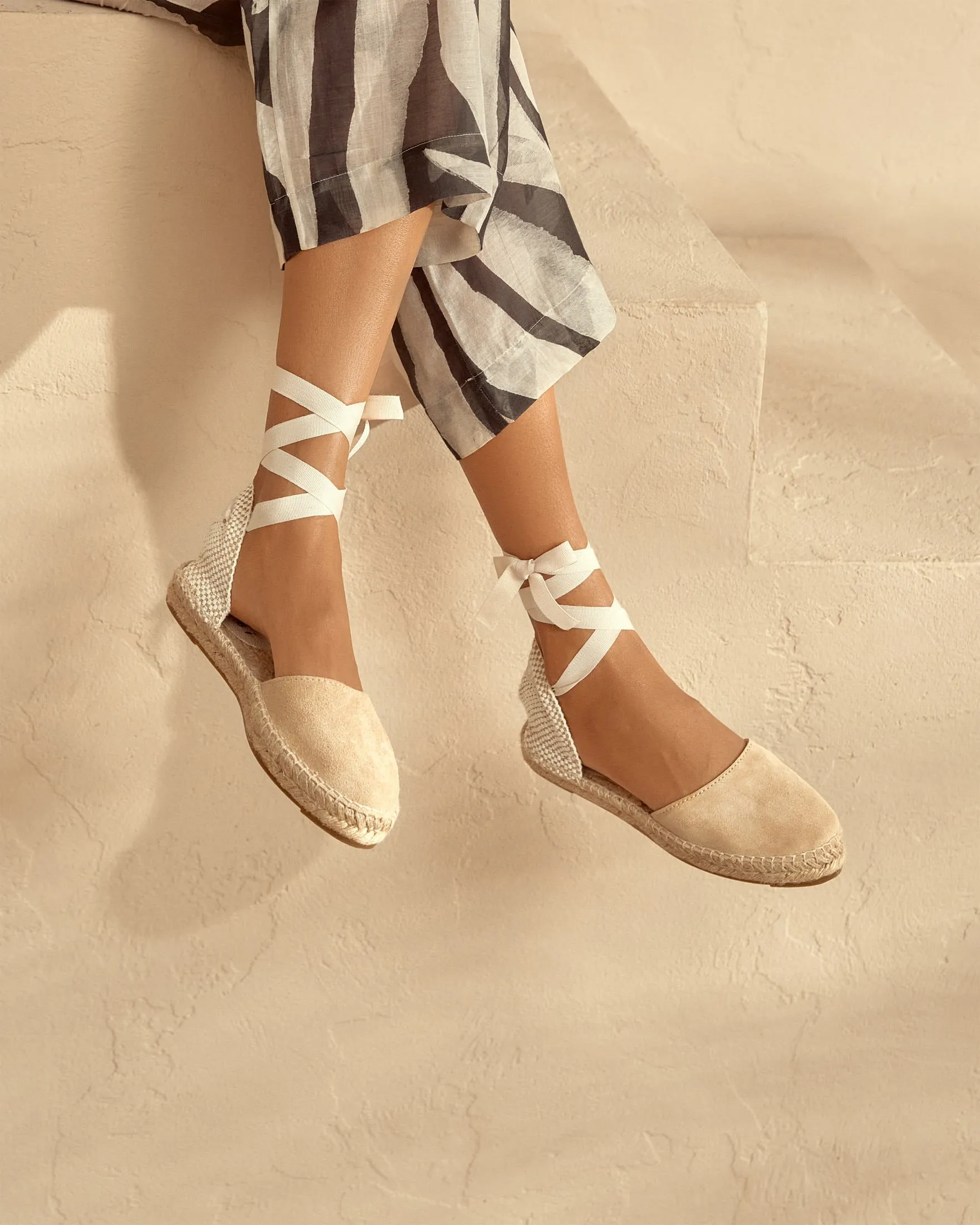 Suede Flat Valenciana Espadrilles - K11P0 - Hamptons Champagne Beige
