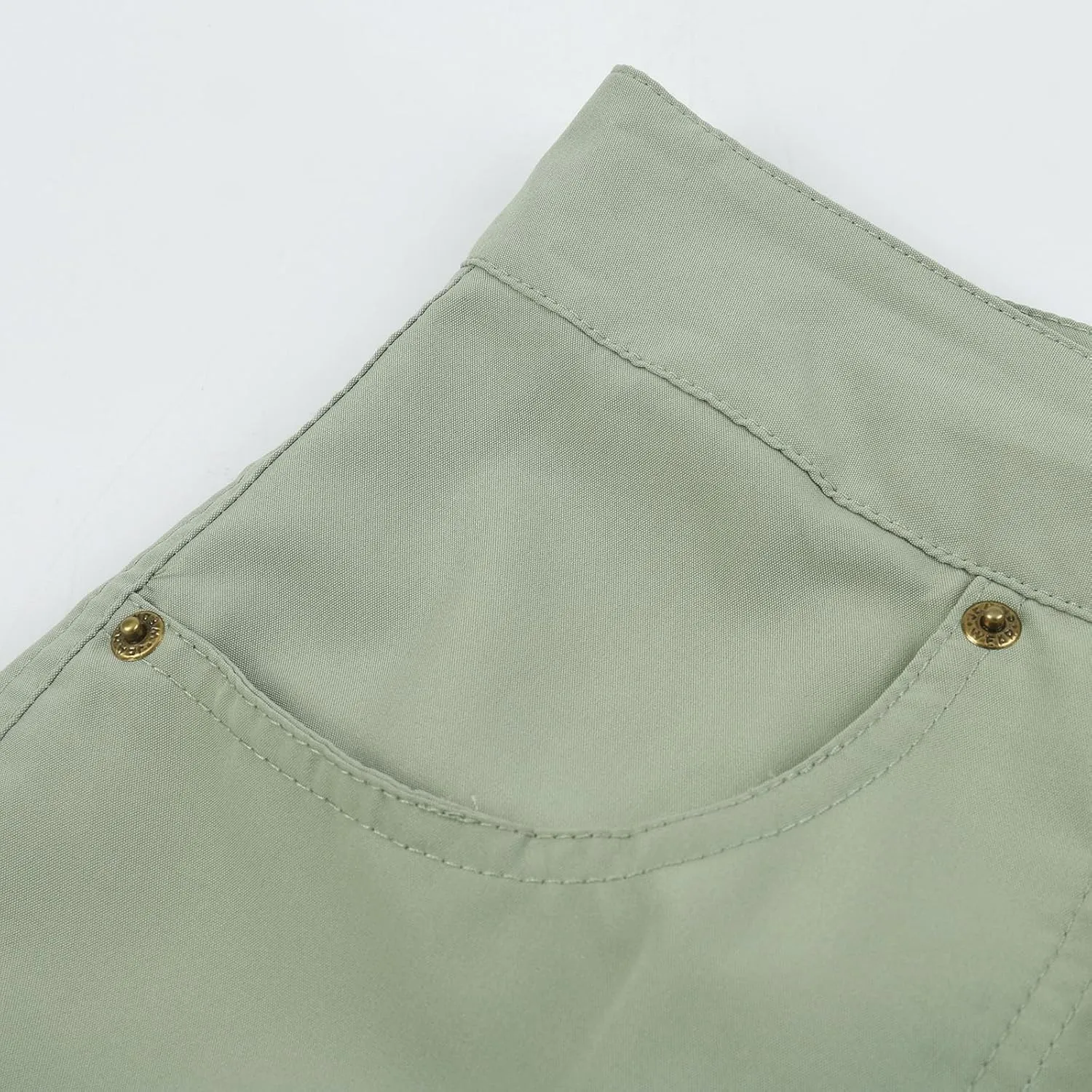 Women's Cargo Shorts Summer High Waisted Bermuda Shorts Casual Trendy Hiking Outfits Knee Length Pant with Pockets
